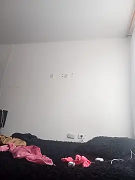 Fernandar2025 online show from April 2026 04:14:02 PM