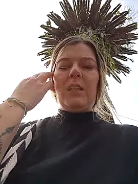 Fernandar2025 online show from December 2025 06:36:02 PM