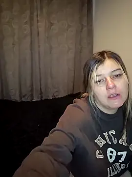 Fernandar2025 online show from December 2025 03:34:02 AM