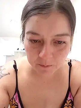 Fernandar2025 online show from March 2026 06:03:01 PM