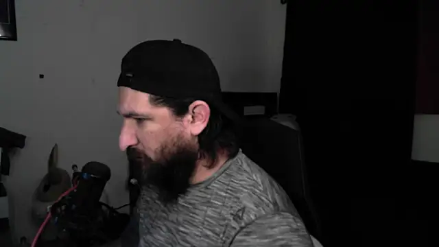 Snapshot of DevilPup75_ chatting on May 2026 07:19:02 AM DevilPup75 online show from May 2026 07:19:02 AM