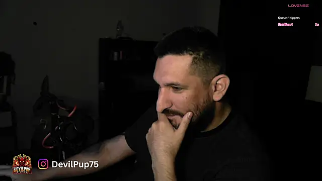 Snapshot of DevilPup75_ chatting on May 2026 04:19:02 AM DevilPup75 online show from May 2026 04:19:02 AM