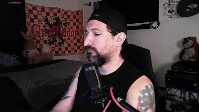 DevilPup75  online show from January 2026 03:02:02 AM