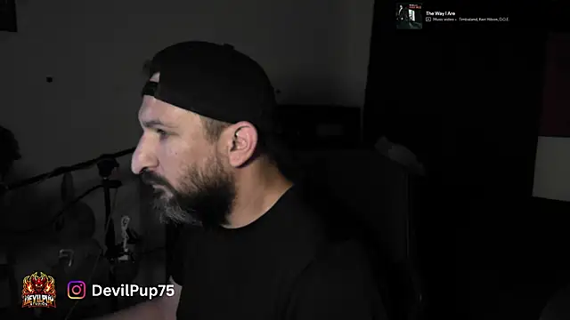 Snapshot of DevilPup75_ chatting on June 2026 08:59:01 AM DevilPup75 online show from June 2026 08:59:01 AM
