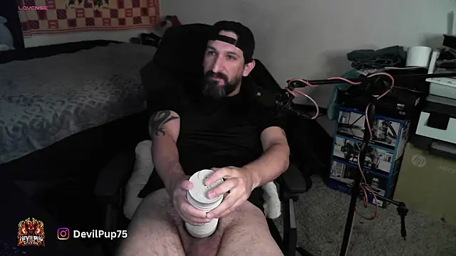 Snapshot of DevilPup75_ chatting on February 2026 08:02:01 AM DevilPup75 online show from February 2026 08:02:01 AM