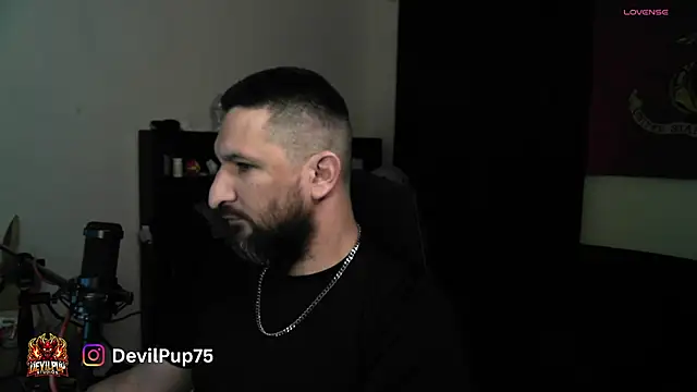 Snapshot of DevilPup75_ chatting on May 2026 06:44:01 AM DevilPup75 online show from May 2026 06:44:01 AM
