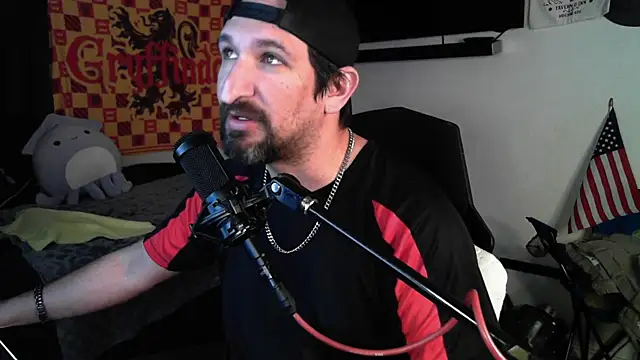 Snapshot of DevilPup75_ chatting on October 2025 01:31:01 AM DevilPup75  online show from October 2025 01:31:01 AM