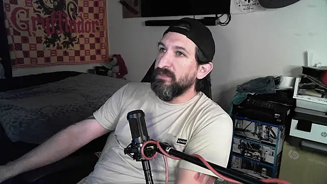 Snapshot of DevilPup75_ chatting on February 2026 03:15:01 AM DevilPup75 online show from February 2026 03:15:01 AM