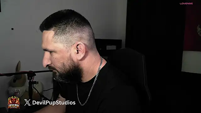Snapshot of DevilPup75_ chatting on May 2026 01:29:01 PM DevilPup75 online show from May 2026 01:29:01 PM