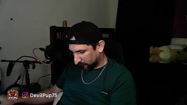Snapshot of DevilPup75_ chatting on July 2026 04:13:01 AM DevilPup75 online show from July 2026 04:13:01 AM