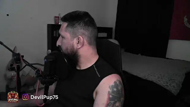 Snapshot of DevilPup75_ chatting on June 2026 04:46:01 AM DevilPup75 online show from June 2026 04:46:01 AM
