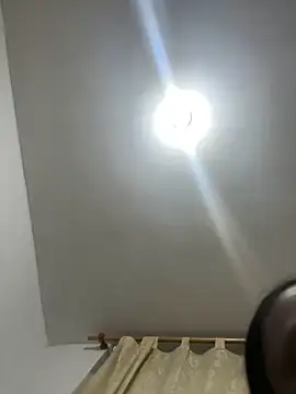 Valen1800 online show from November 2025 12:25:01 AM