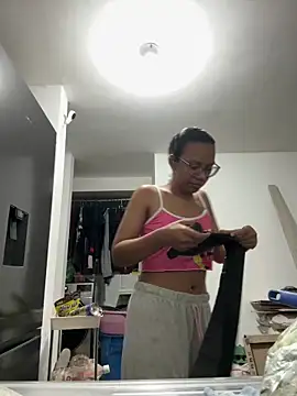 Valen1800 online show from February 2026 11:05:02 PM