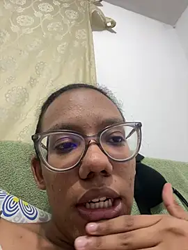 Valen1800 online show from January 2026 12:58:02 AM