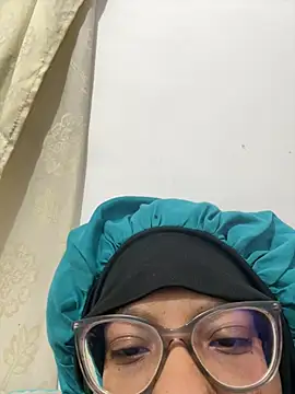 Valen1800 online show from March 2026 02:01:01 AM