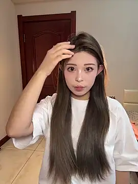 tuanzi125216 online show from October 2025 04:33:01 AM