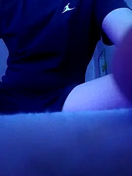 Thoma9034 online show from October 2025 09:43:02 PM