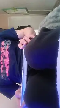 Thoma9034 online show from November 2025 10:59:01 AM