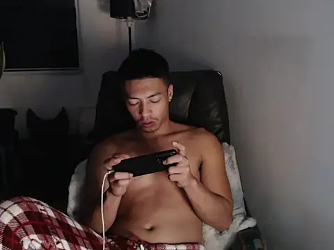 Asian gregor online show from May 2026 09:46:01 PM