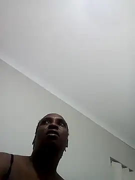 QueenRomaxx1 online show from November 2025 12:15:01 AM