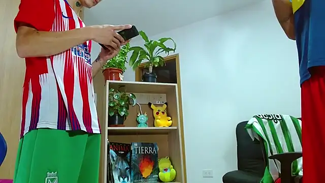 skinny23cm online show from November 2025 08:53:02 PM