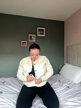 GoddessPrincesss online show from November 2025 01:48:02 PM