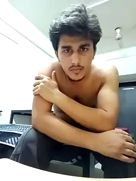 HarryChoudhary21 online show from May 2026 07:06:02 PM