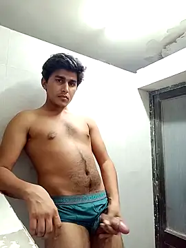 HarryChoudhary21 online show from December 2025 10:21:02 PM