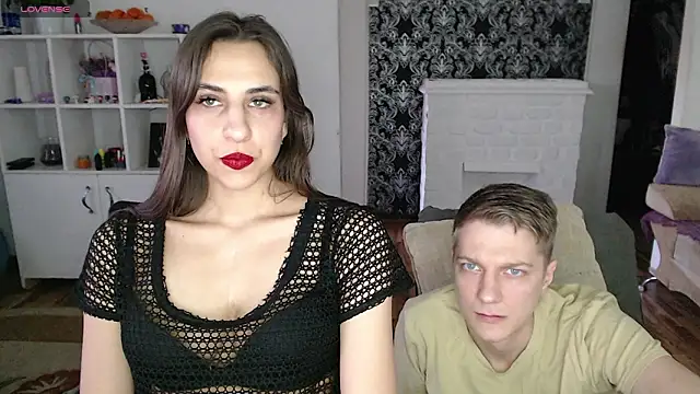 leilajul online show from January 2026 02:43:01 PM