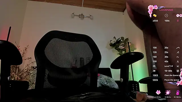 tyler jones  online show from February 2026 05:27:02 AM