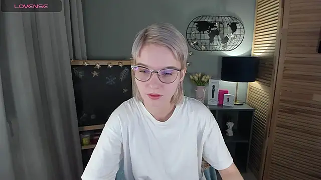 Madelaineses online show from January 2026 11:03:01 AM