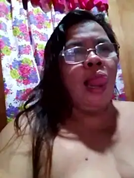 Huge mama69 online show from October 2025 08:53:02 PM