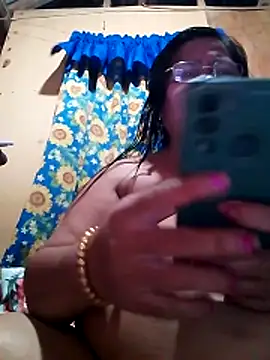 Huge mama69 online show from February 2026 01:24:02 PM