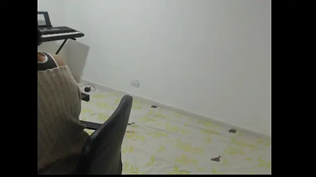 meganmiauu online show from April 2026 06:03:01 AM