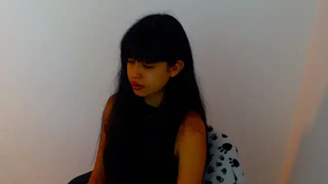 meganmiauu online show from July 2026 12:45:01 PM