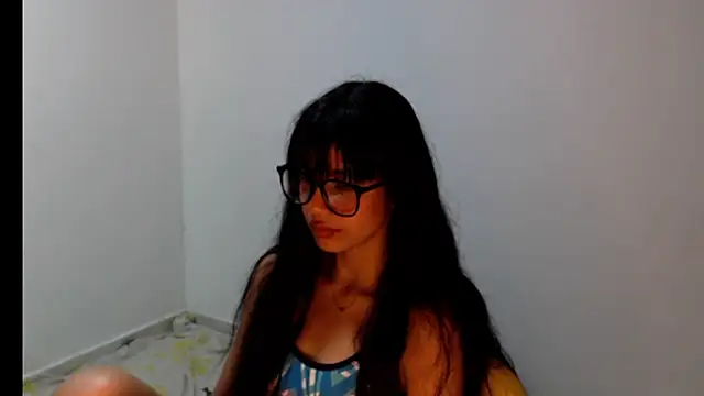 Snapshot of meganmiauu chatting on June 2026 02:22:02 AM meganmiauu online show from June 2026 02:22:02 AM