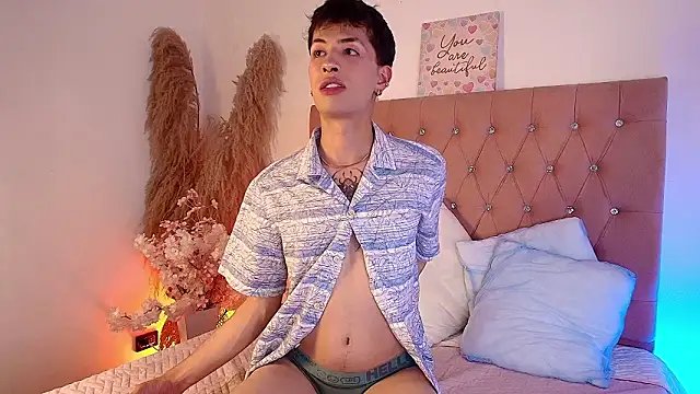 OzorioDany online show from February 2026 06:22:01 AM