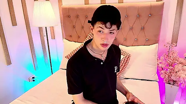 OzorioDany online show from March 2026 03:55:01 AM