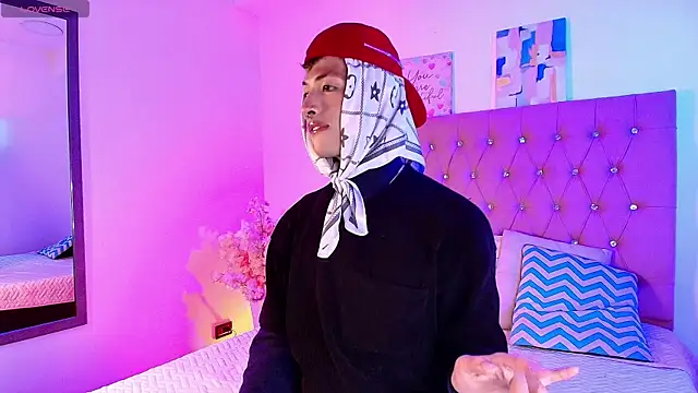 OzorioDany online show from December 2025 03:40:01 AM