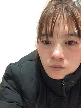 Maymay97 online show from December 2025 12:17:02 PM