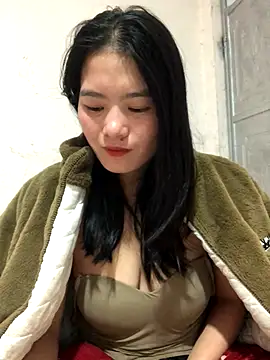 Maymay97 online show from November 2025 11:32:02 PM