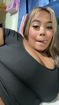 EmilyDuran  online show from May 2026 11:57:01 PM