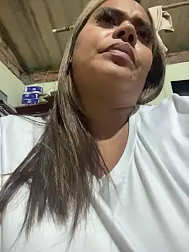 EmilyDuran  online show from June 2026 01:11:01 AM