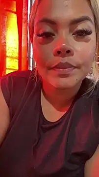 EmilyDuran  online show from May 2026 12:14:01 PM