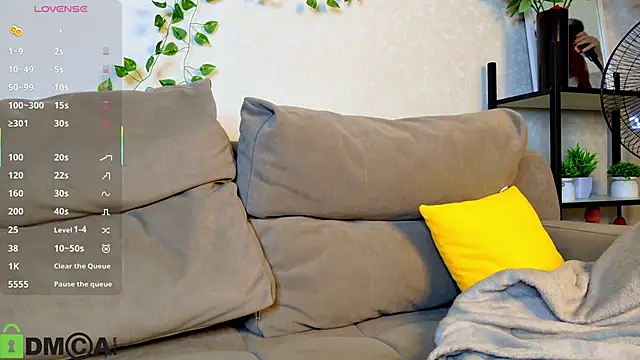 Roxy Sunnny online show from October 2025 09:28:02 AM