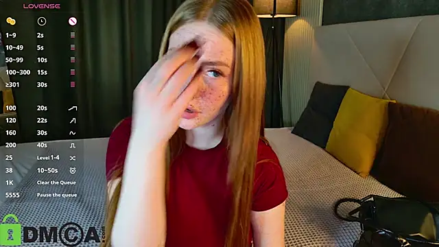 Roxy Sunnny online show from October 2025 09:52:02 AM