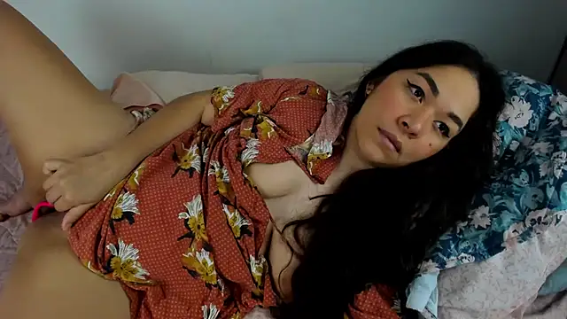 Brianna Angelina online show from November 2025 04:32:02 PM