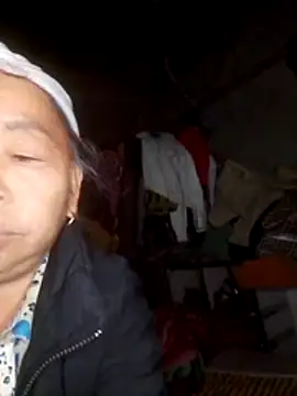 VangLe73 online show from December 2025 12:33:01 PM