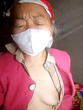 VangLe73 online show from October 2025 10:39:02 PM