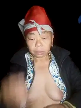 VangLe73 online show from February 2026 11:26:01 PM